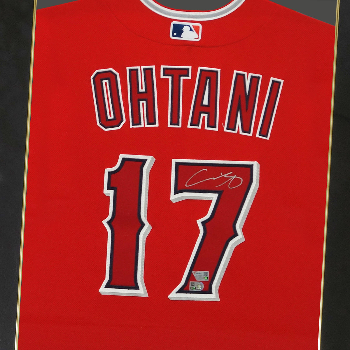 大谷翔平 直筆サイン入りエンゼルス オルタネイト ユニフォーム特製フレーム (オーセンティック)
